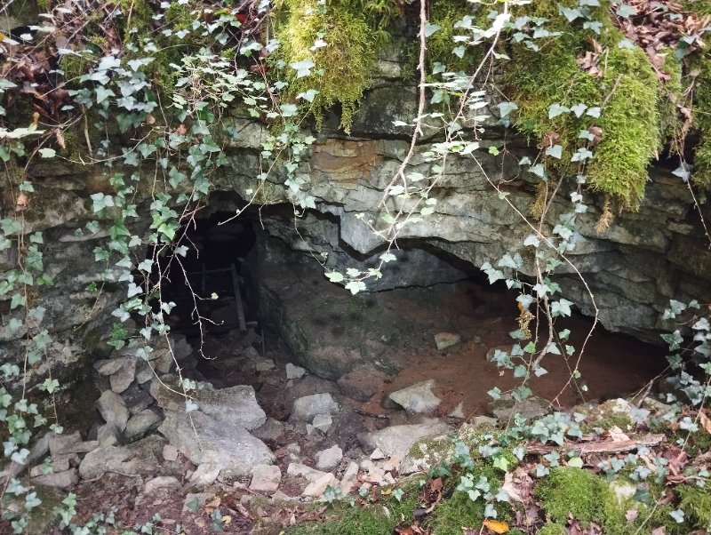 Entrée ancienne exploitation de dolomie_2 ?
Fichier manquant